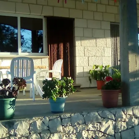 Bilin Zal Appartamento Lumbarda